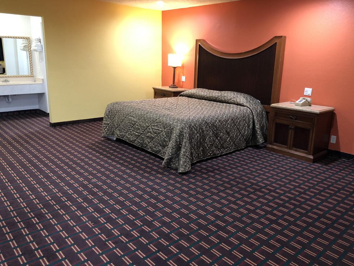 Los Angeles Inn & Suites - Lax West Athens Bagian luar foto