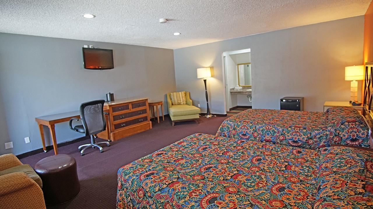Los Angeles Inn & Suites - Lax West Athens Bagian luar foto
