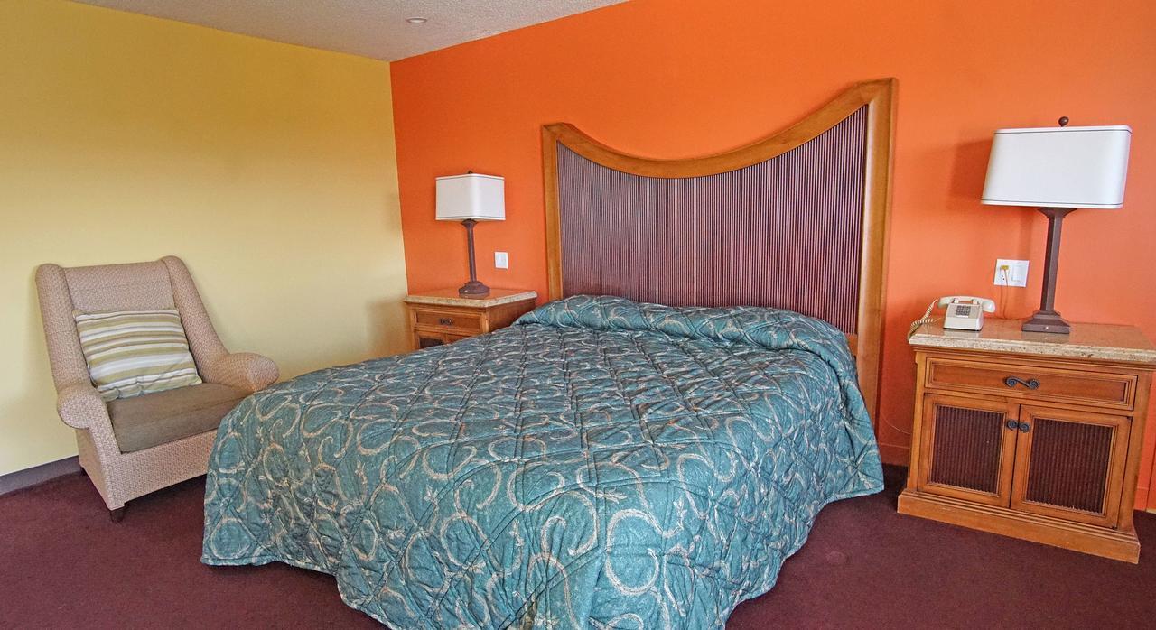 Los Angeles Inn & Suites - Lax West Athens Bagian luar foto